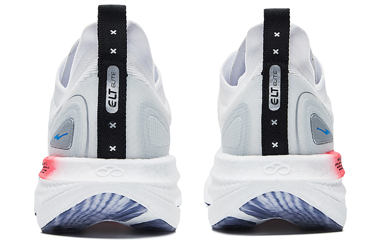 Shop 鴻星爾克 奇彈絕塵1.0 炁碳板科技 減震防滑耐磨 低幫 跑步鞋 白藍