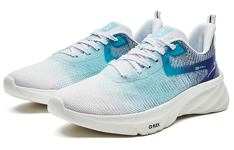 Lookbook 엑스텝 플래시 라이트 2.0 화이트블루 (Erke는 생략 - 이미 Xtep 브랜드임을 나타냄) 11122203286-003