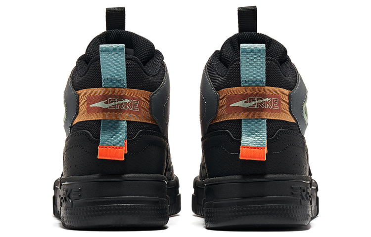 Shop 鸿星尔克特步高帮滑板鞋‘黑橙红’ 51122401207-003