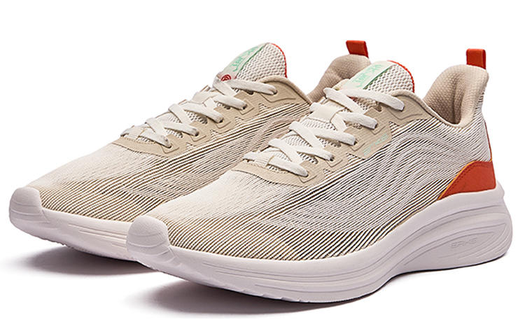 Order ERKE XTEP Hurricane 'Putih Pucuk/Jingga Api Pendarfluor' 51122103003-001