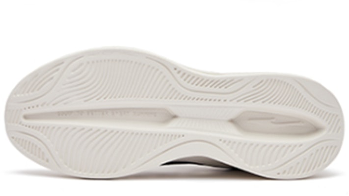 鴻星爾克 輕便反彈 低筒 跑步鞋 男款 白黑 Shop 鴻星爾克 輕便反彈 低筒 跑步鞋 男款 白黑