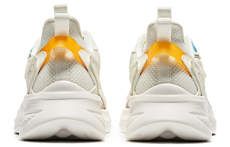 Shop ERKE XTEP Sepatu Lari Rendah 'Putih Jingga Kuning' 51123103188-003