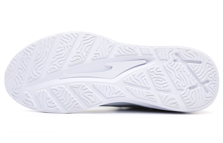 Purchase 鴻星爾克 耐磨透氣 低筒 跑步鞋 白黑