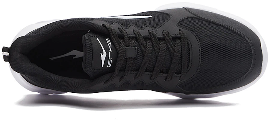 ERKE XTEP Sepatu Lari Ringan Penyerap Kejut Low-Top 'Hitam Putih' 51122303422-003 Lookbook ERKE XTEP Sepatu Lari Ringan Penyerap Kejut Low-Top 'Hitam Putih' 51122303422-003
