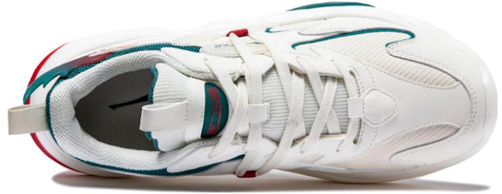 ERKE 엑스텝 충격흡수 로우탑 러닝화 '화이트 딥 마쉬' 11122320581-002 Lookbook ERKE 엑스텝 충격흡수 로우탑 러닝화 '화이트 딥 마쉬' 11122320581-002