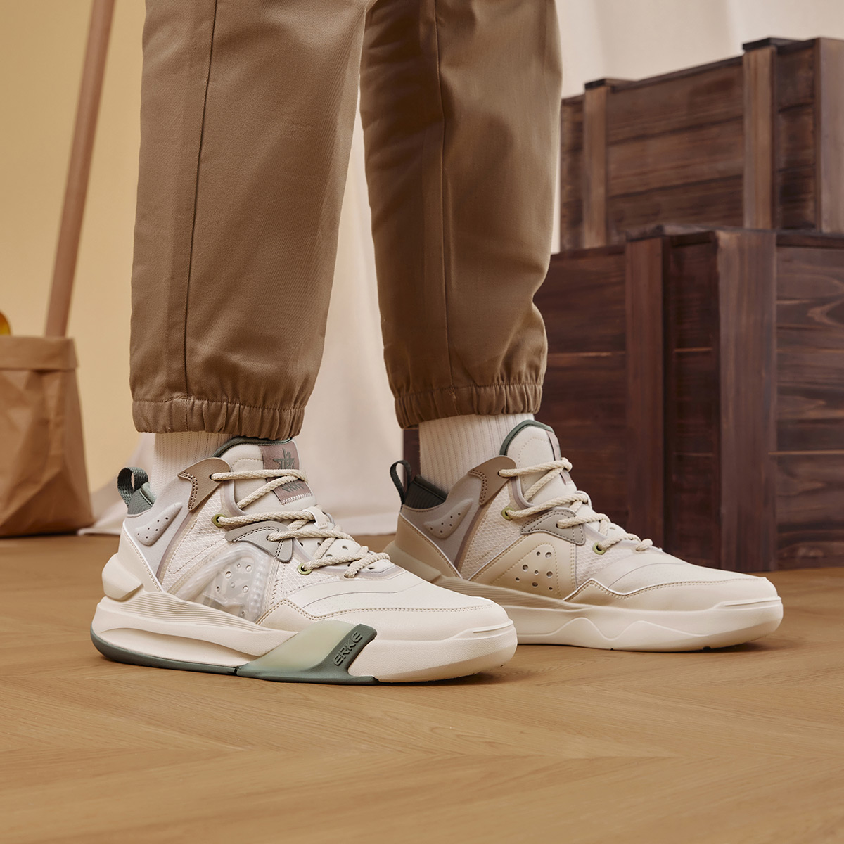 ERKE Xtep Skate Shoes Low 'Warm Mist Grey' 圖 9