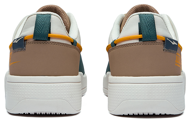 ERKE Xtep Spliced Skateboarding Low-Top 'White Grey Brown' 圖 4