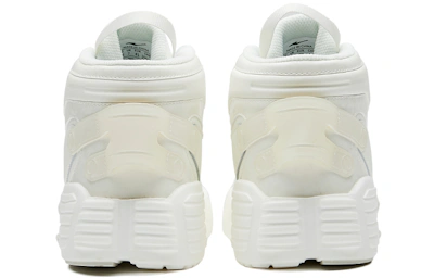 ERKE Yi Ren Zhi Xia x Hongxing 'White Black'