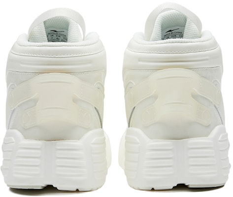 ERKE Yi Ren Zhi Xia x Hongxing 'White Black' 11122301285-001 Shop ERKE Yi Ren Zhi Xia x Hongxing 'White Black' 11122301285-001