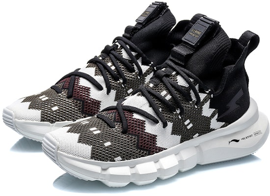 Li-Ning Essence 2.3 x Neil Barrett 'Black White' AGBQ121-2 Lookbook Li-Ning Essence 2.3 x Neil Barrett 'Black White' AGBQ121-2