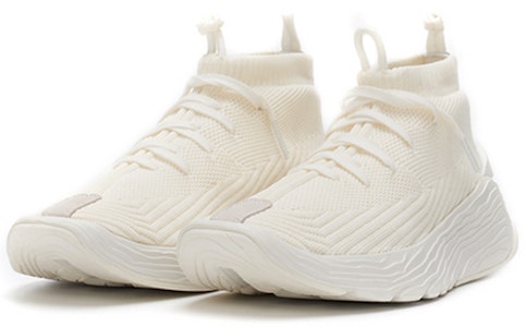 Li-Ning Essence x KungFu Jackie Chan 'Putih Krim' AGBQ069-2 Lookbook Li-Ning Essence x KungFu Jackie Chan 'Putih Krim' AGBQ069-2