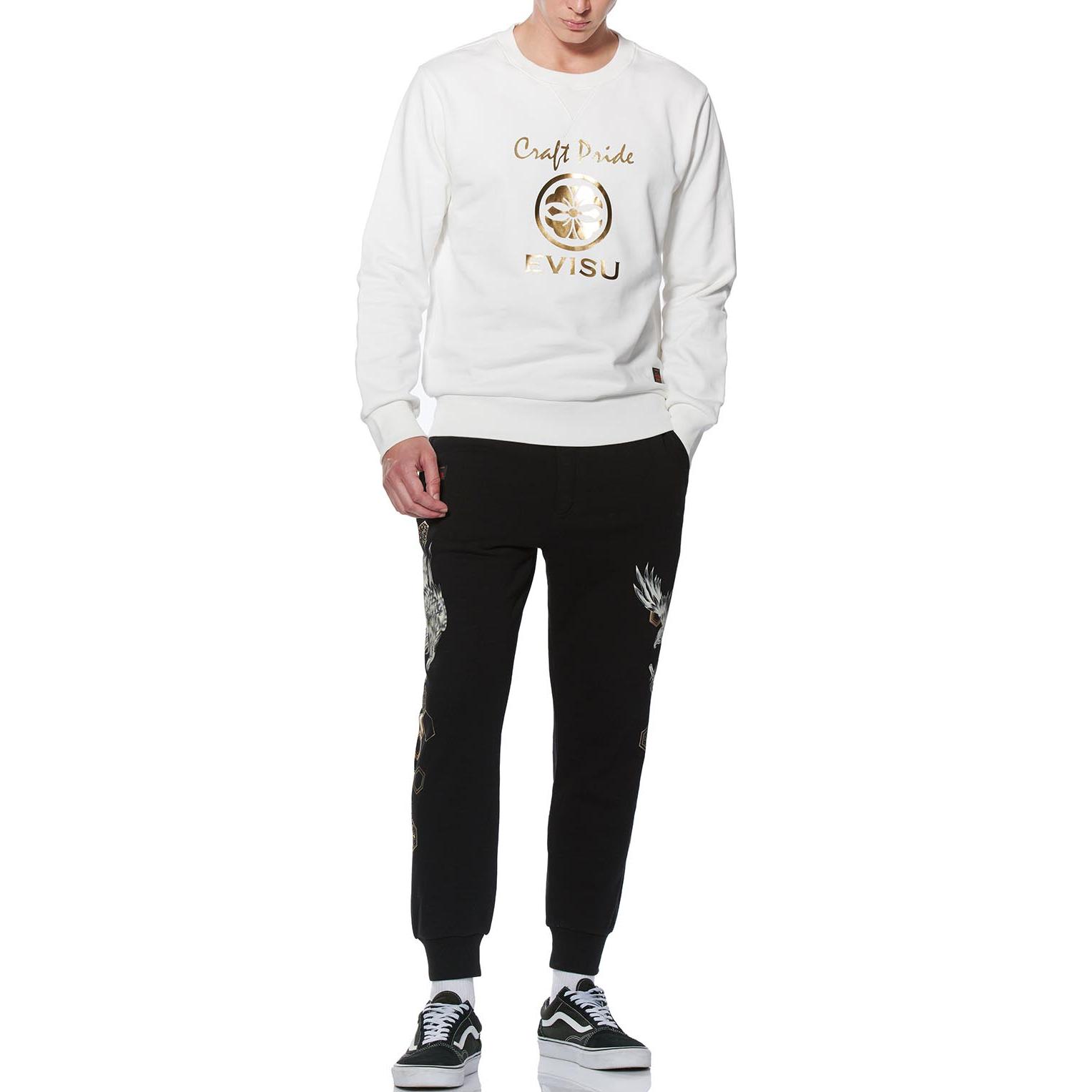 Shop EVISU Joggers Negros con Estampado de Águila y Patrón Kamon. 2EAHTM0SP482XX