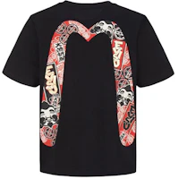 Lookbook EVISU 黑色T恤,印有大黑天、大M標誌與佛頭圖案。 2ESHTM1TS620XX