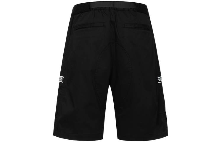 Lookbook 에비수 블랙 로고 자수 디테일 지퍼 반바지 2ESHTM3SH205RXCT