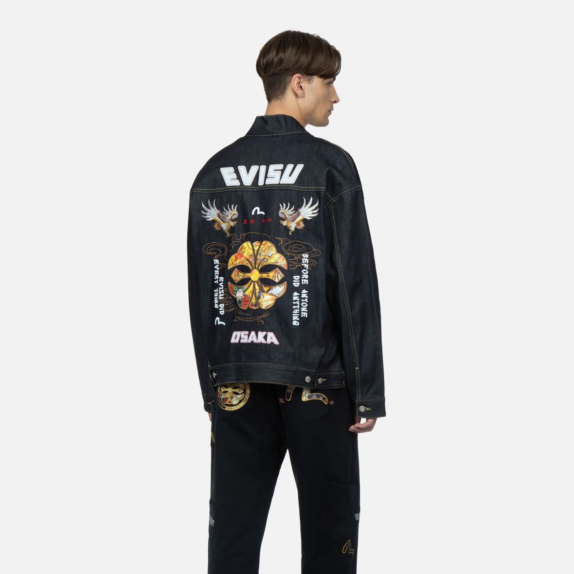 Details for Chaqueta EVISU de mezclilla azul con bordado de letras. 2ESHTM3KM123LFCT