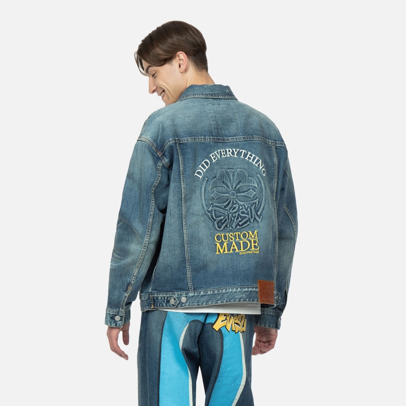 EVISU  Floral Embossed Denim Jacket in Blue 2ESHTM3DJ710LFCS 圖 5
