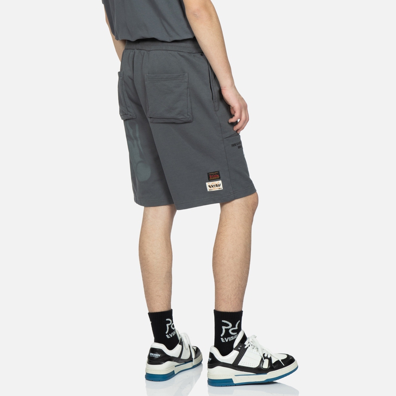 Purchase EVISU Seluar Pendek Kelabu dengan Sulaman Seagull & Rekaan Cetakan Buddha. 2ESHTM3ST580LFCT