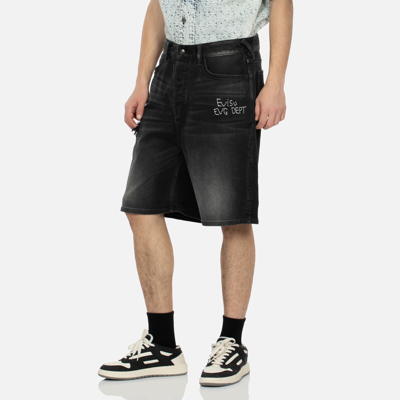 Shop EVISU カモメパッチ刺繡デニムショーツ 仏プリント入り. 2ESHTM4DS8037RXDP