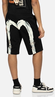 EVISU ショーツ 大きなMとカモメ柄のカジュアルデザイン 2ESHTM4ST1060XXCT Shop EVISU ショーツ 大きなMとカモメ柄のカジュアルデザイン 2ESHTM4ST1060XXCT