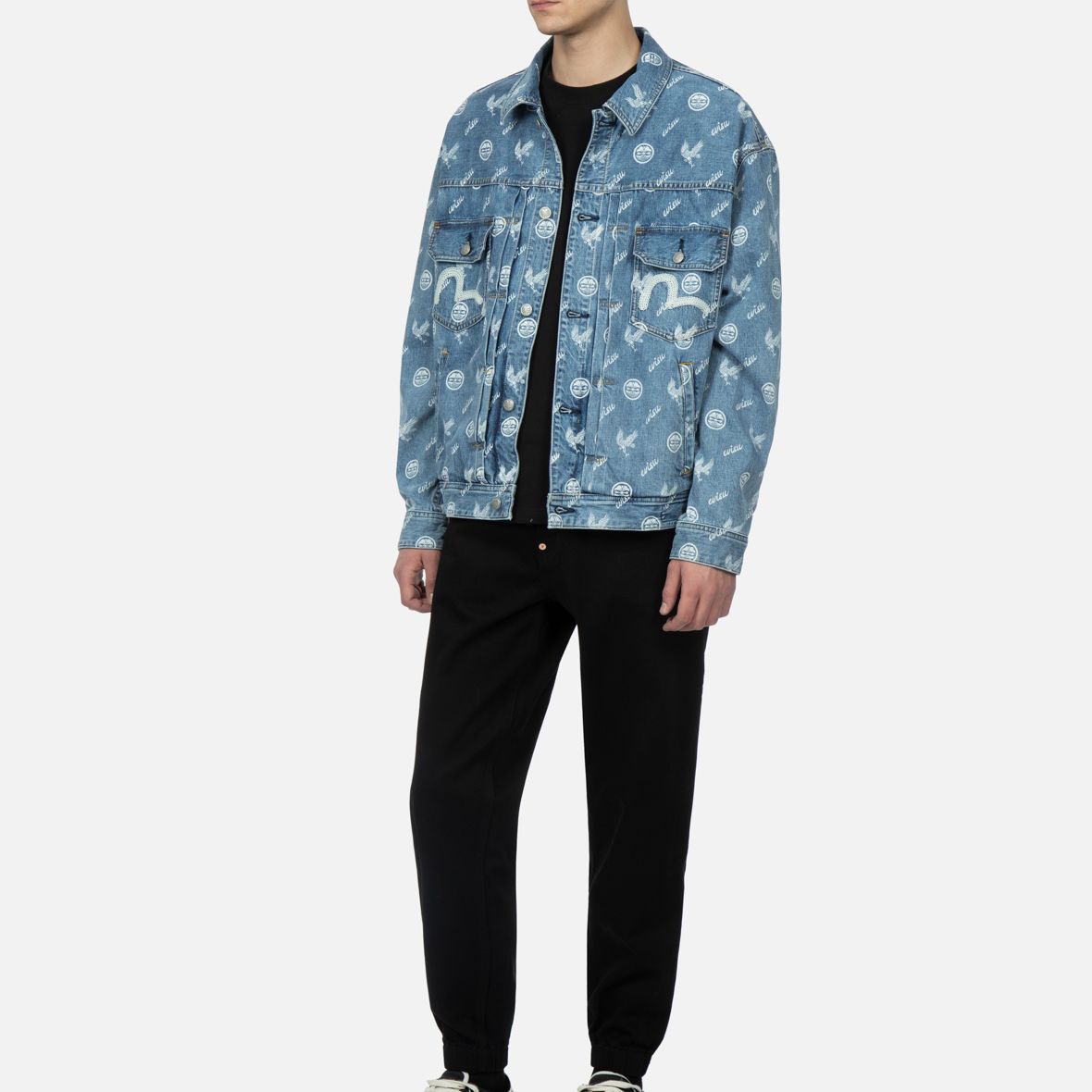 EVISU  Single-Breasted Denim Jacket with Print in Blue. 2ESHTM3DJ114LFCT 圖 8