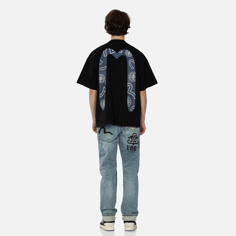 EVISU  Slim Fit Distressed Splash Print Jeans in Denim Blue. 2ESHTM4JE807417DP 圖 6