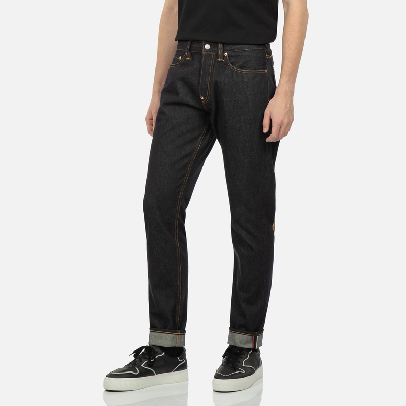 Shop EVISU Slim Tapered Jeans dengan Cetakan Double Layer Big M. 2EAADM2JE91617CT