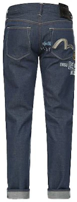 EVISU 字母刺绣直筒牛仔裤 蓝色 2EAGNM1JE13210CT Lookbook EVISU 字母刺绣直筒牛仔裤 蓝色 2EAGNM1JE13210CT