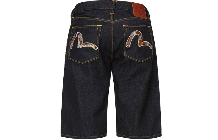 Lookbook Evisu Pantalones Cortos Vaqueros Rectos con Diseño de Parche Brocado Gull. 2ESHTM1DS203XX
