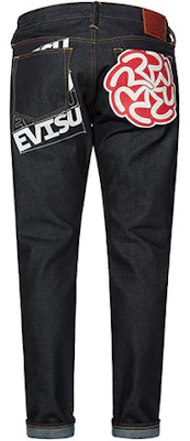 EVISU Jeans Tapered dengan Cetak Seagull Warna Denim Biru. 2EAHTM0JE10117 Order EVISU Jeans Tapered dengan Cetak Seagull Warna Denim Biru. 2EAHTM0JE10117