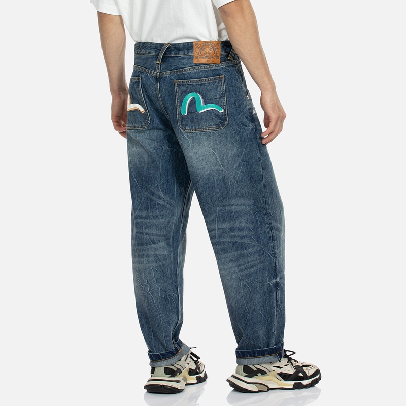 EVISU  Wide-Leg Jeans with Seagull Print & Embroidery in Denim Blue. 2ESHTM4JE8021RXDN 圖 4
