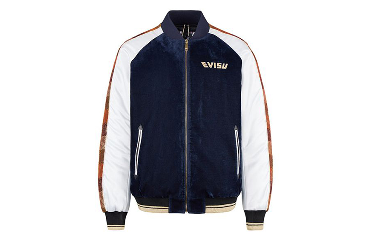 Lookbook EVISU AW20 黑色夾克，雙海鷗與花卉刺繡細節. 2EAHTM0JK708XXNYBK