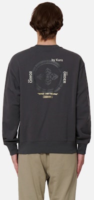 EVISU 男款 AW22 塗鴉標志與花卉印花長袖衛衣。 2EAGNM2SW436RXCT 1