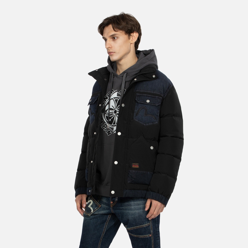 EVISU AW23  Black Down Jacket with Embroidered Logo and Denim Patchwork 2EAHTM3NJ1036XXPL 圖 5