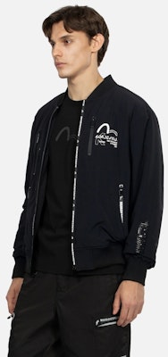에비수 AW23 블랙 플로럴 프린트 멀티 지퍼 레귤러 핏 봄버 재킷 2EAGNM3JK5009XXNQ Shop 에비수 AW23 블랙 플로럴 프린트 멀티 지퍼 레귤러 핏 봄버 재킷 2EAGNM3JK5009XXNQ