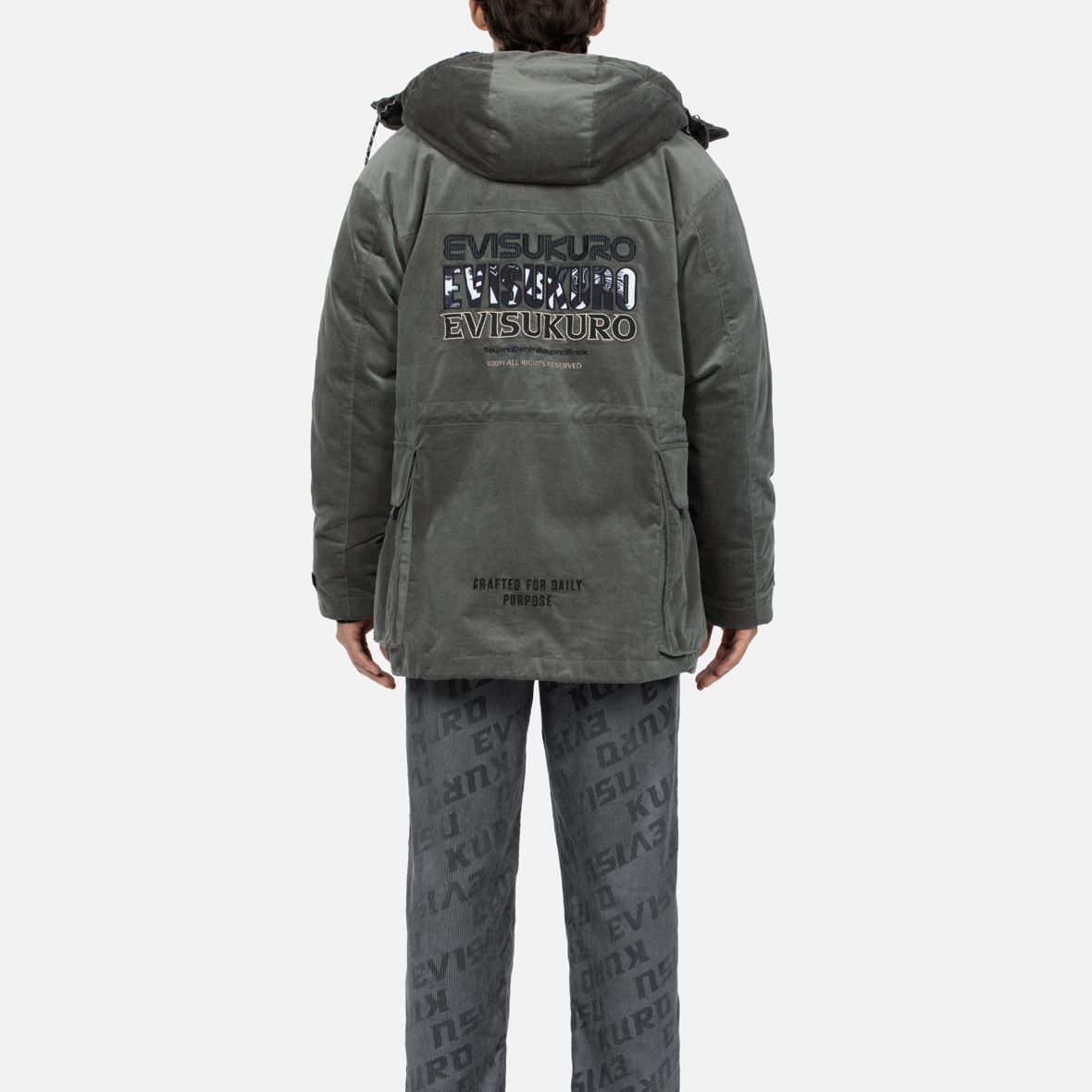 EVISU AW23  Embroidered Logo Quilted Camping Jacket Gray 2EAGNM3JK5107RXCQ 圖 7