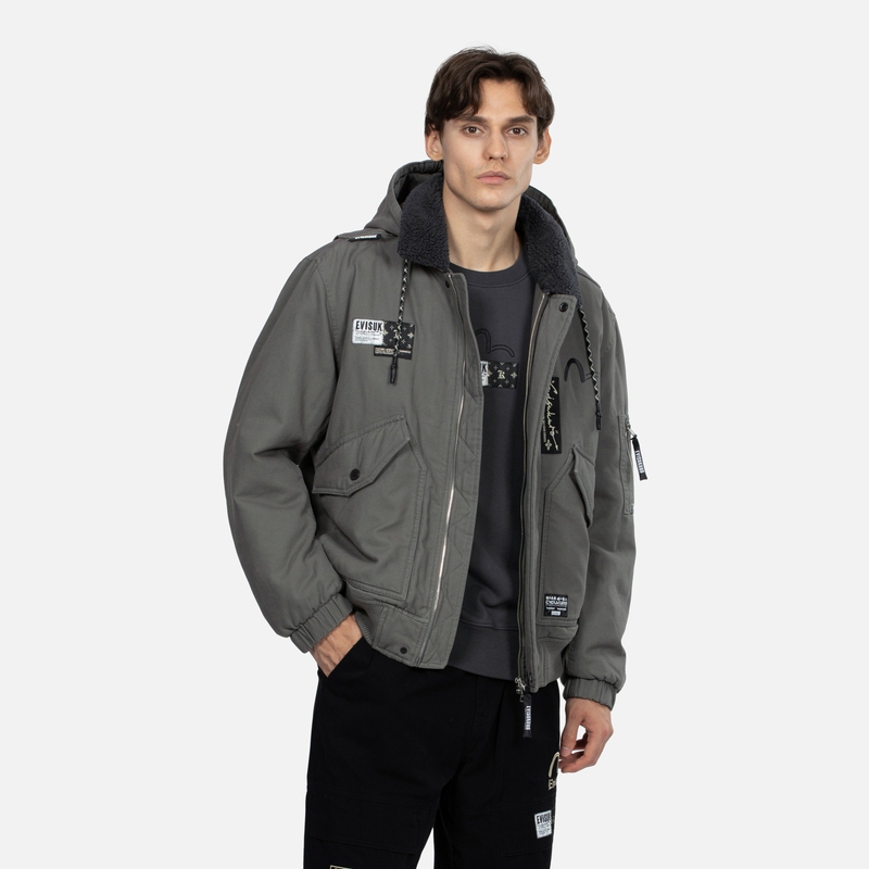 Shop 에비수 AW23 그레이 갈매기 로고 자수 와이드 핏 봄버 자켓 2EAGNM3JK5127RXCQ