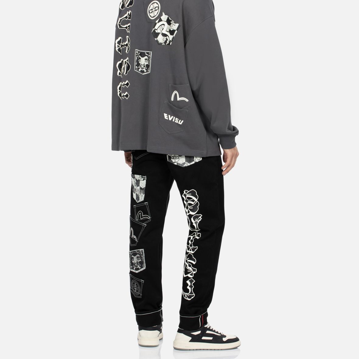 Cheap EVISU AW23 多口袋修身錐形黑色牛仔褲 2EAHTM3JE106017CT