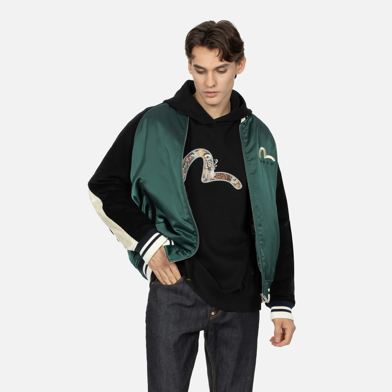 Purchase 에비수 AW23 요코스카 자켓 럭키 사슴 자수 2EAHTM3JK7016LFPQ