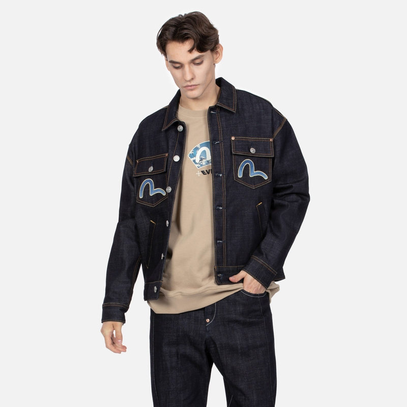 Shop EVISU AW23 雲朵與家紋印花大M寬鬆牛仔外套 - 牛仔藍 2EAHTM3DJ7007LFCS