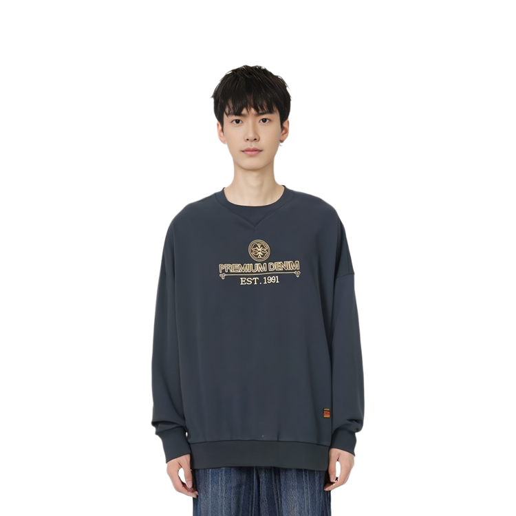 Shop EVISU AW23 鯉魚印花男女款圓領衛衣 2EAHTM3SW1957LFCT