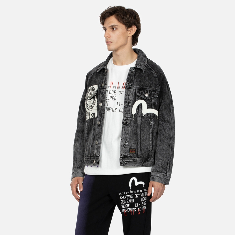 EVISU AW23 Poster Graphic & Seagull Print Oversized Denim Jacket Men Black 2EAHTM3DJ8064LFCS 圖 4