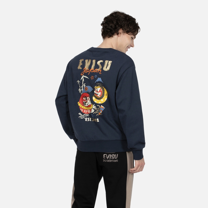 Shop EVISU 福神歌舞伎達磨印花男款寬鬆版圓領長袖上衣 2EAHTM3SW1082RXCT