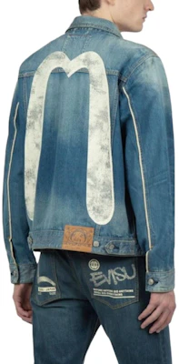 EVISU FW22 블루 데님 재킷 로고 프린트와 버튼 디자인. 2EAHTM2DJ716XXCT Sizing EVISU FW22 블루 데님 재킷 로고 프린트와 버튼 디자인. 2EAHTM2DJ716XXCT