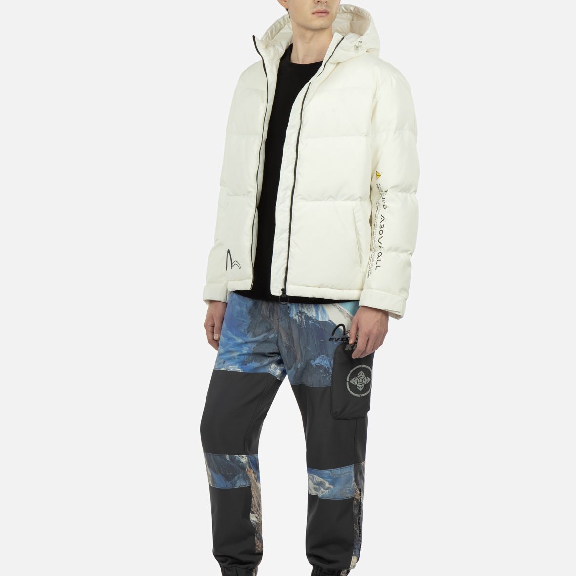 Details for EVISU FW22 字母印花拉链连帽外套. 2EAGNM2NJ725XXPL