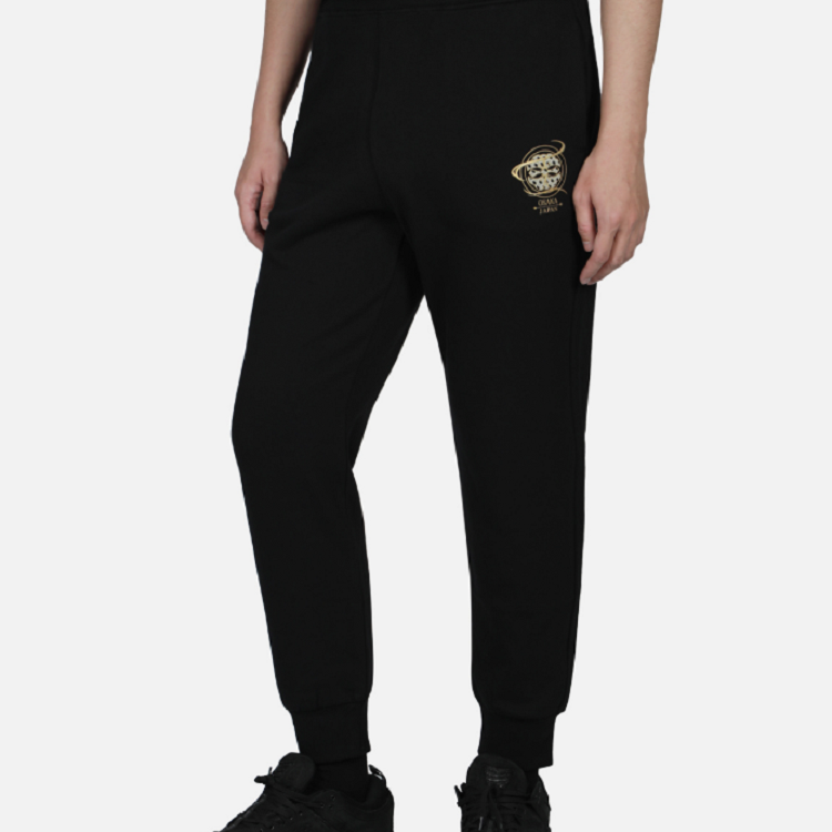 Shop Pantalones Jogger Slim Fit EVISU FW22 para Hombre Negro con Estampado de Pinceladas. 2EAHTM2SP341XXCT
