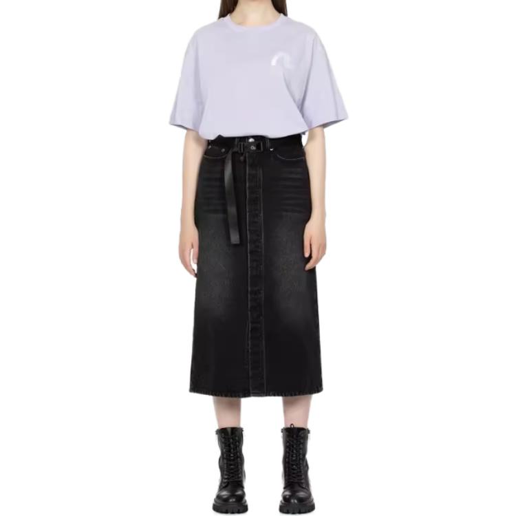 Shop EVISU FW23 黑色純棉丹寧長裙，海鷗刺繡設計細節。 2EAHTW3SK4100FFDX