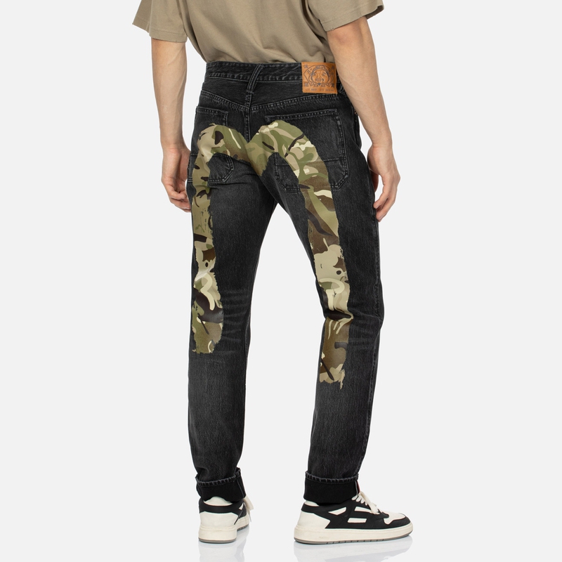 Purchase EVISU FW23 Vaqueros Negros Rectos con Letras y Detalles Desgastados para Hombre. 2EAHTM3JE890317CS