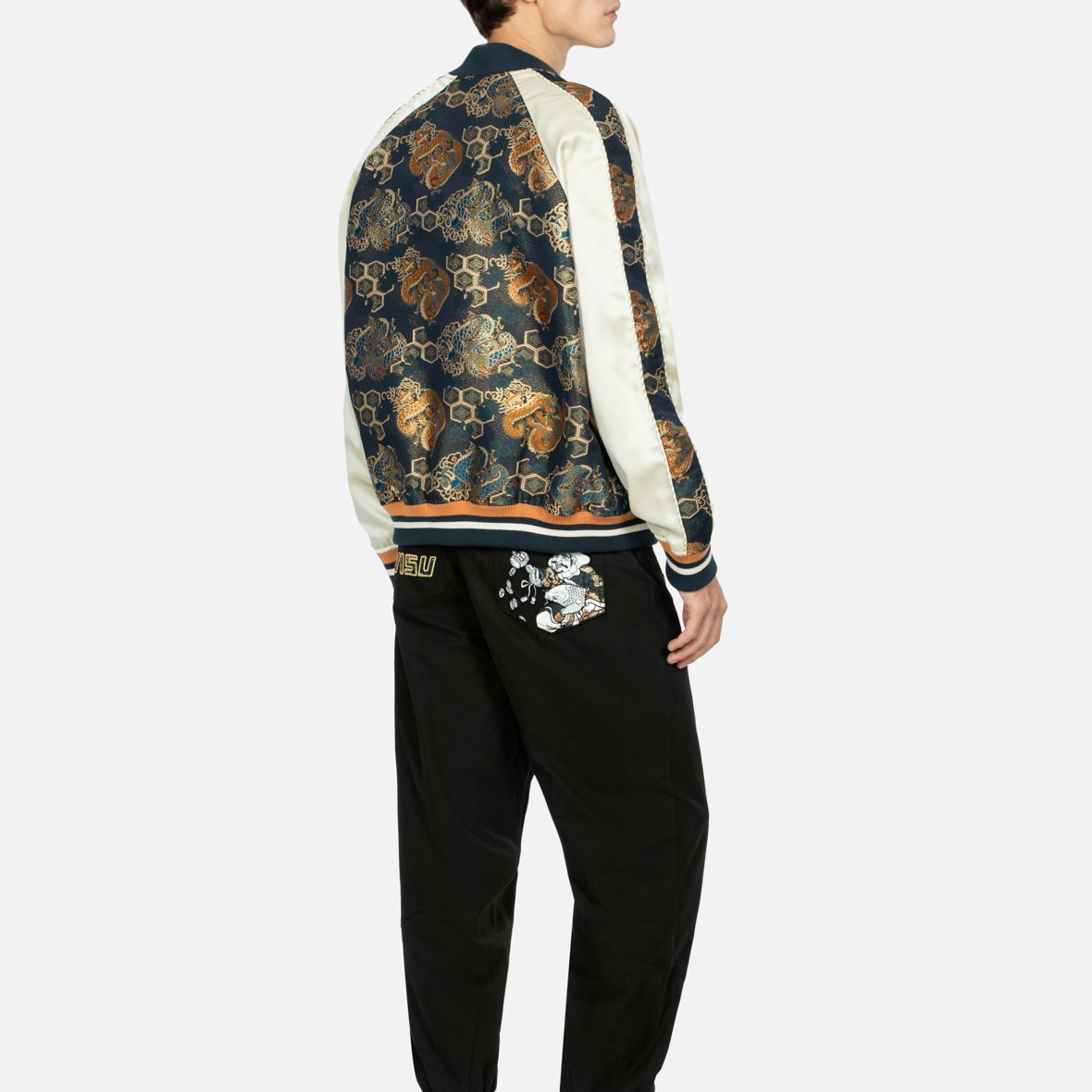 Sizing Chaqueta Completa EVISU FW23 Hombre con Bordado Dorado y Patchwork Jacquard. 2EAHTM3JK7017LFPXMUNA