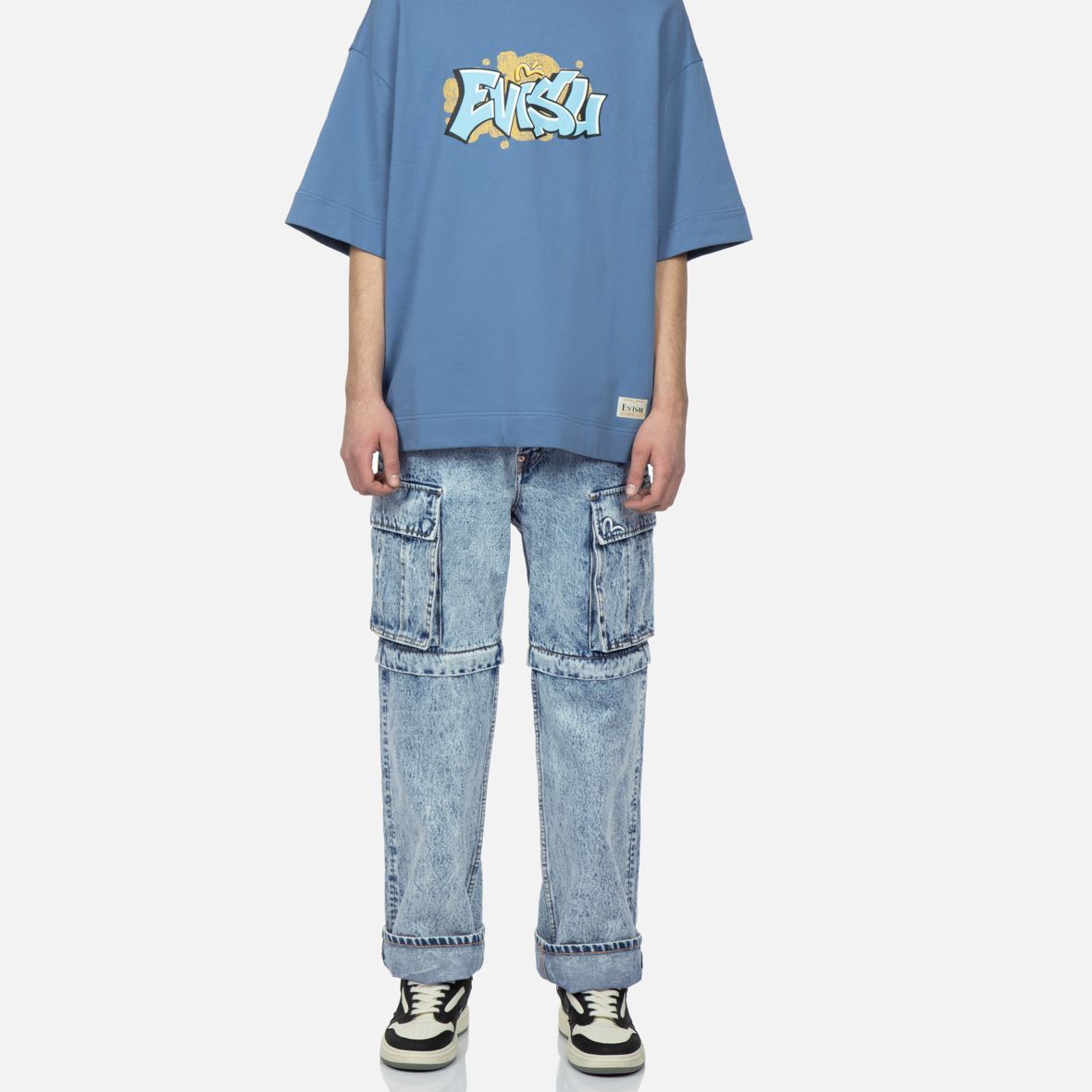 EVISU Graffiti Logo Detachable Wide-Leg Jeans  Denim Blue. 2ESHTM3JE124FFCT 圖 6