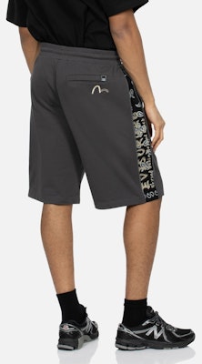 エヴィス KURO SS24 ペイズリー&カモメ刺繍 チャコールグレーショーツ. 2ESGNM4ST5179XXCT Shop エヴィス KURO SS24 ペイズリー&カモメ刺繍 チャコールグレーショーツ. 2ESGNM4ST5179XXCT